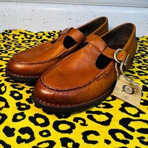 Born Miki Women's Tan Leather T-Strap Mary Jane Loafer Flats Size 9M